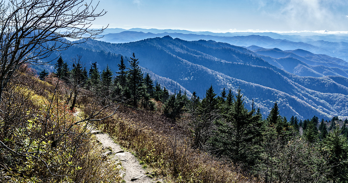 Escape to the Enchanting Frosty Knob: Your NC Mountain Getaway